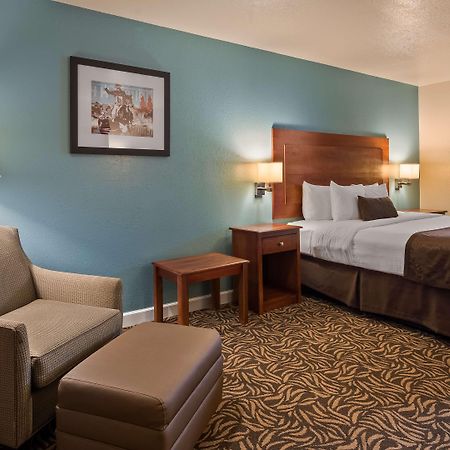 Gonzales Best Western Regency Inn & Suites מראה חיצוני תמונה