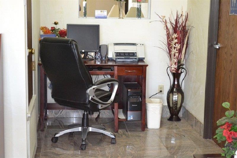 Gonzales Best Western Regency Inn & Suites שירותים תמונה