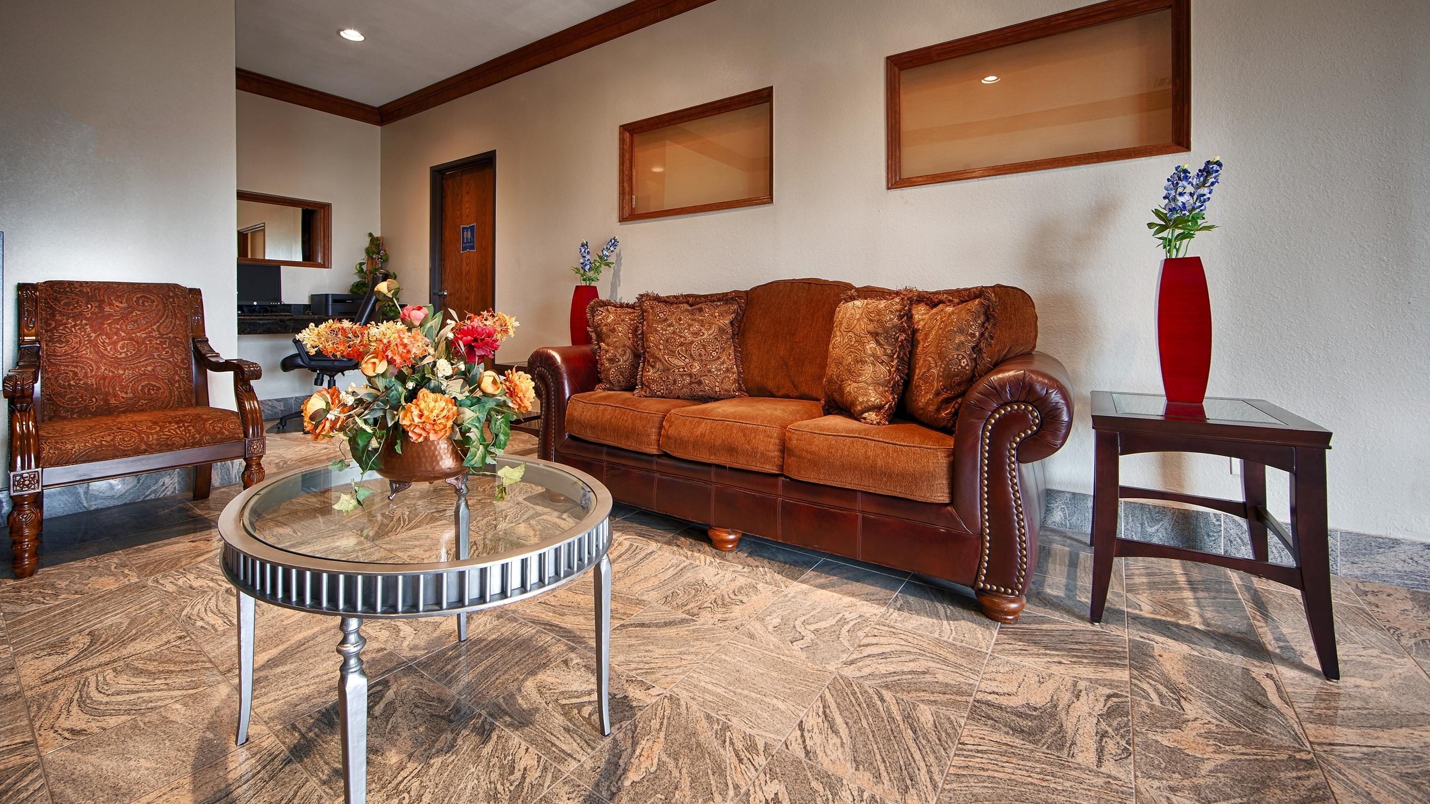 Gonzales Best Western Regency Inn & Suites מראה חיצוני תמונה