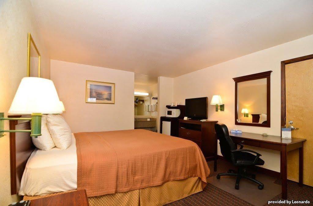 Gonzales Best Western Regency Inn & Suites חדר תמונה