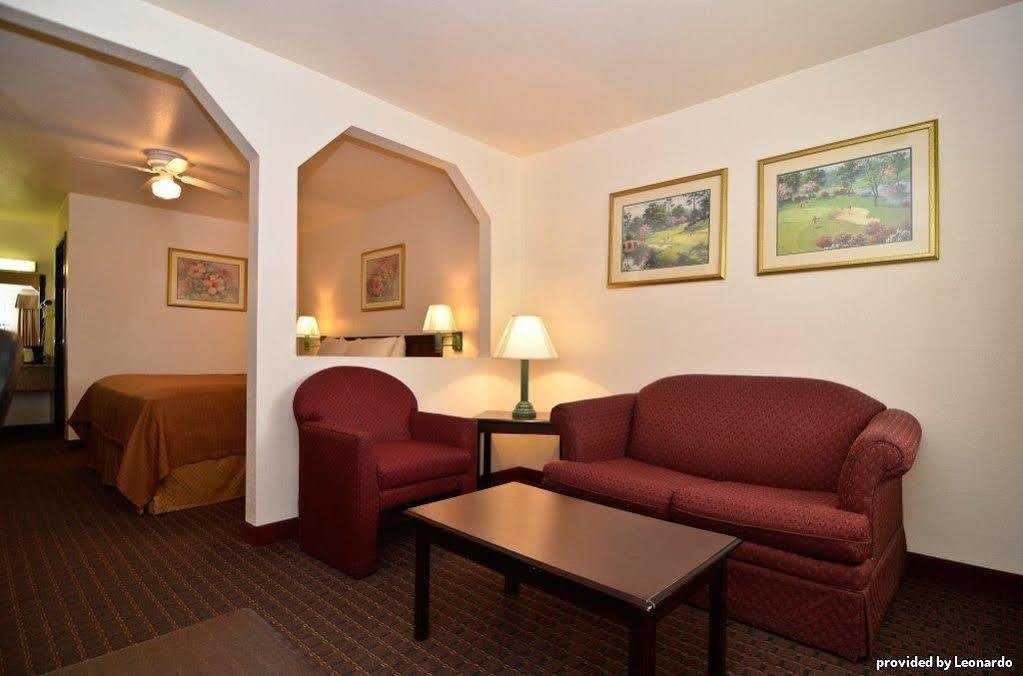 Gonzales Best Western Regency Inn & Suites חדר תמונה